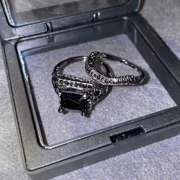 Ring & Guard 2 pc Black Cubic Zirconia Sz 9 Beautiful - Picture 11 of 13